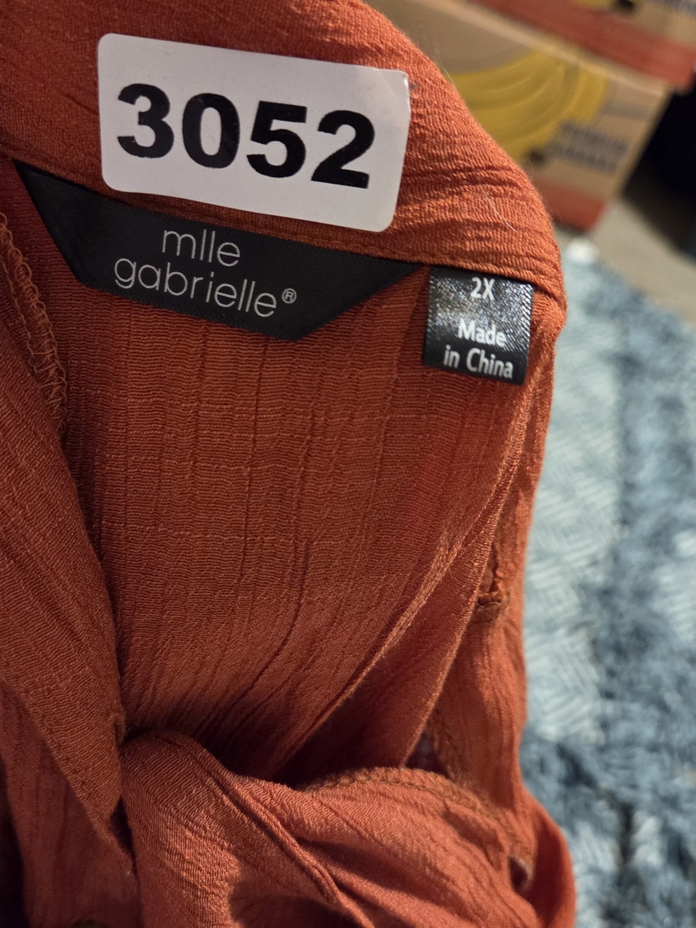 mlle gabrielle Women's Rust Red Robe - 2x